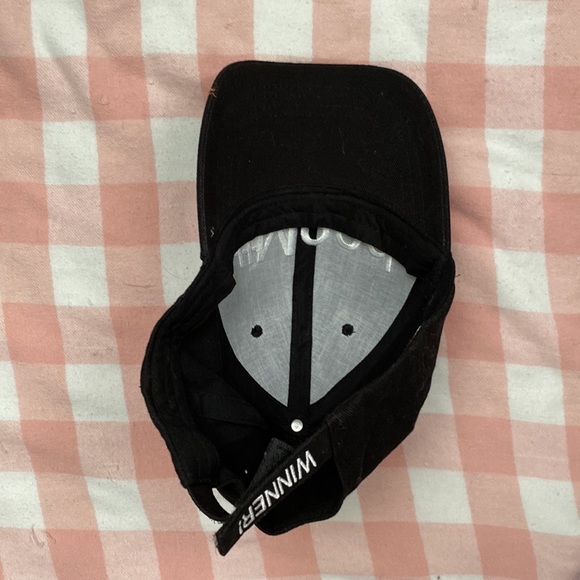 Mood cap - Picture 4 of 4